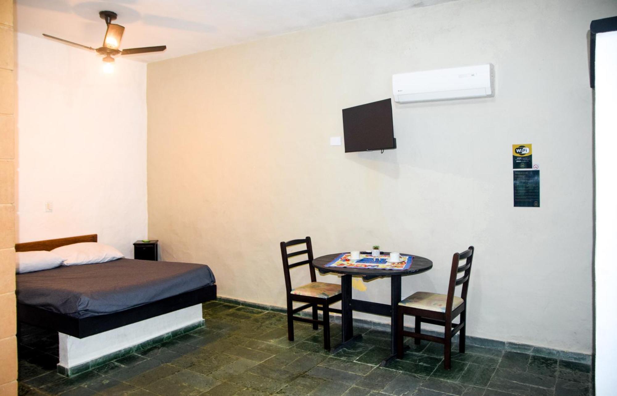 Chales Suites Ubatuba Paradise Toninhas Buitenkant foto