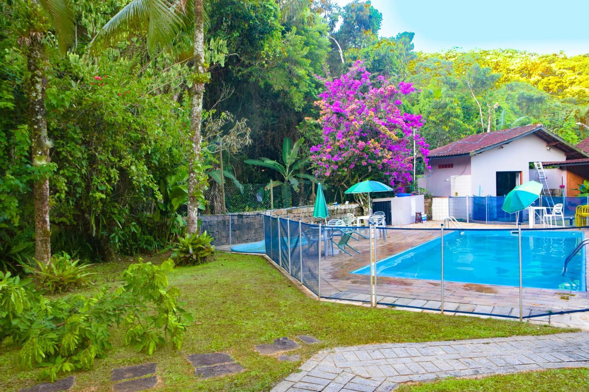 Chales Suites Ubatuba Paradise Toninhas Buitenkant foto